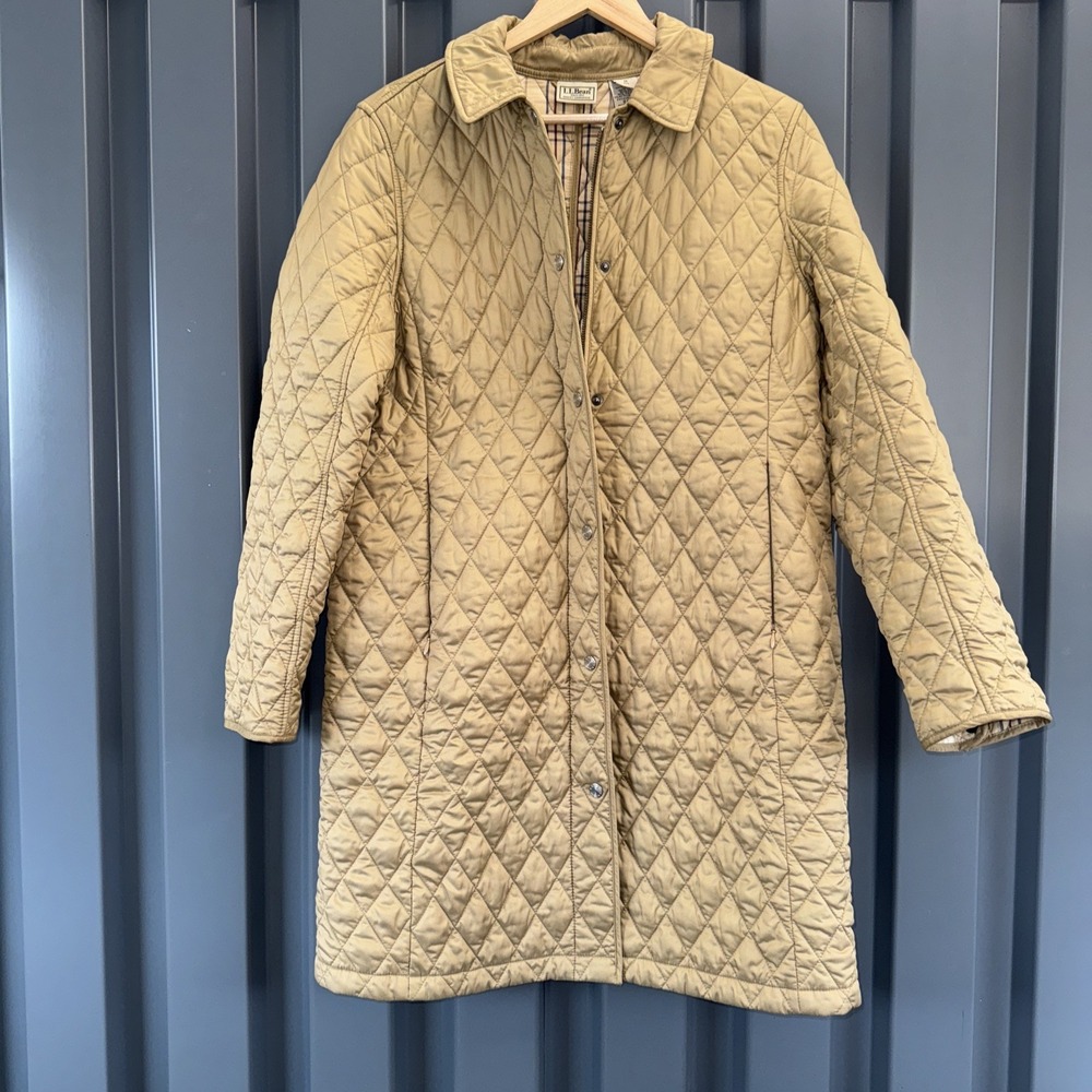 LL Bean Quilted Tan Coat Insulated Snap Full Zip Plaid Lining Knee-Length Medium